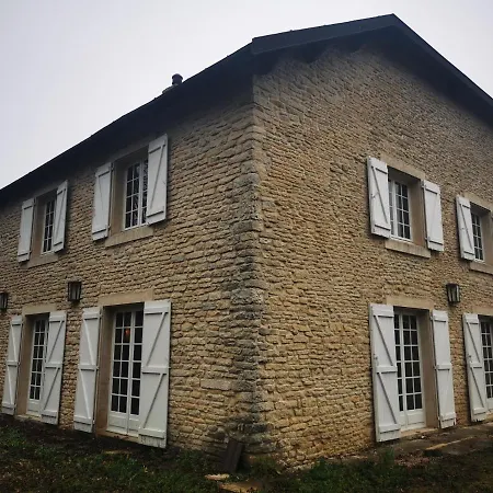 Maison De Campagne * Isomes