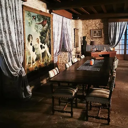 Maison De Campagne Isomes